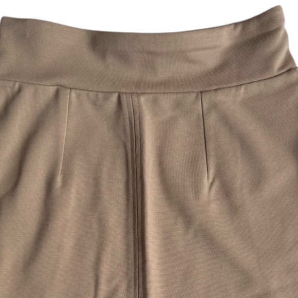 Fishers Finery Ponte Knit A-Line Tan Skirt with Pockets Sz XS - Picture 5 of 9